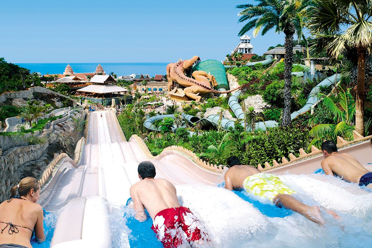 Siam Park: Naga Racer